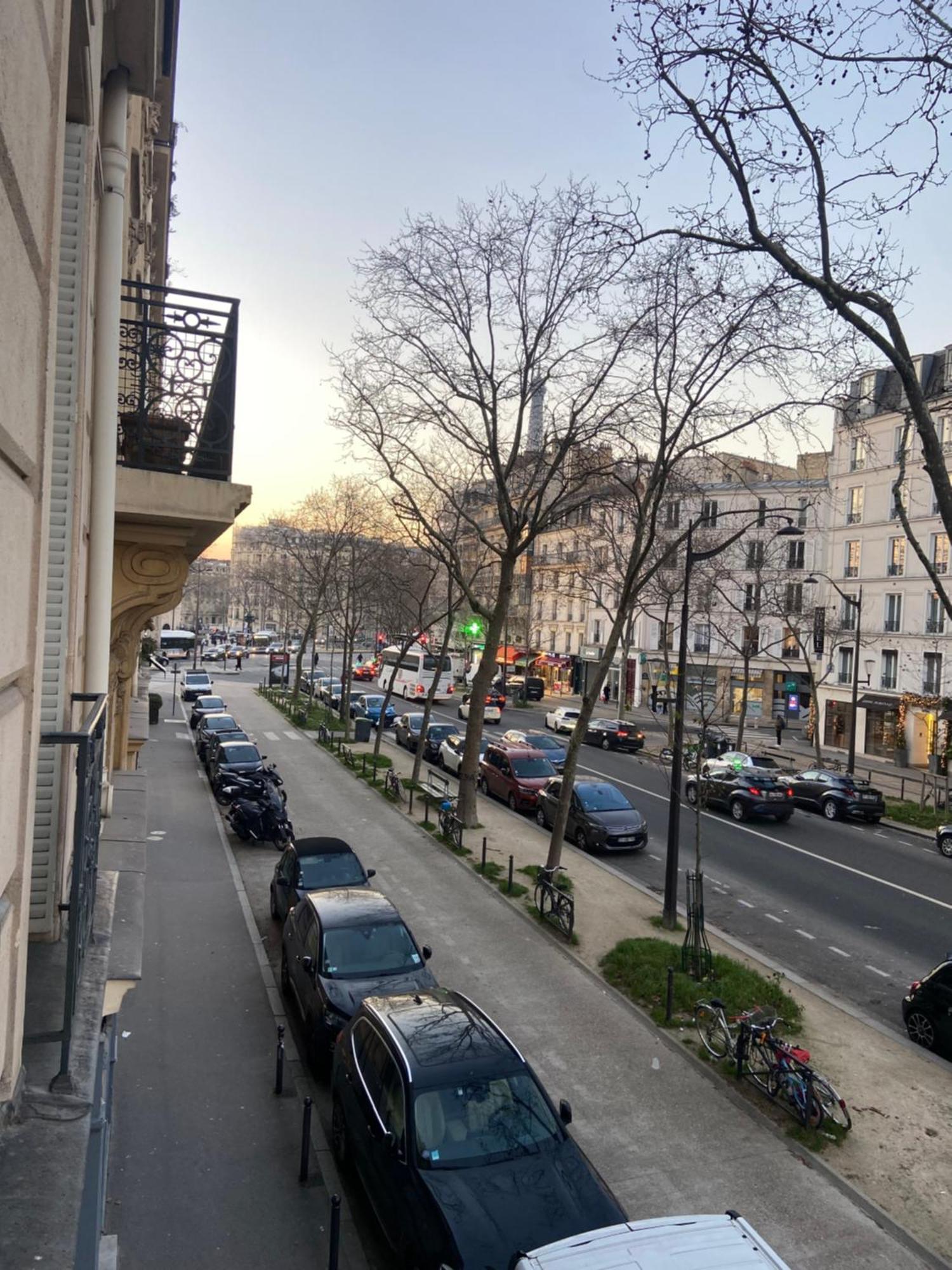 Appartement De Standing 2 - Tour Eiffel/Invalides Paris Exterior foto